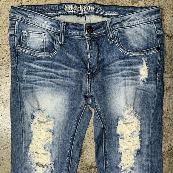 Y2K Mcbling boot cut distressed jeans size 9 - Picture 5 of 8